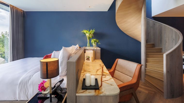 金龙三重泳池套房