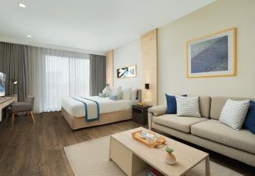 Overview SR Thailand SRC Som Harbourview Studio Exe BRM LR