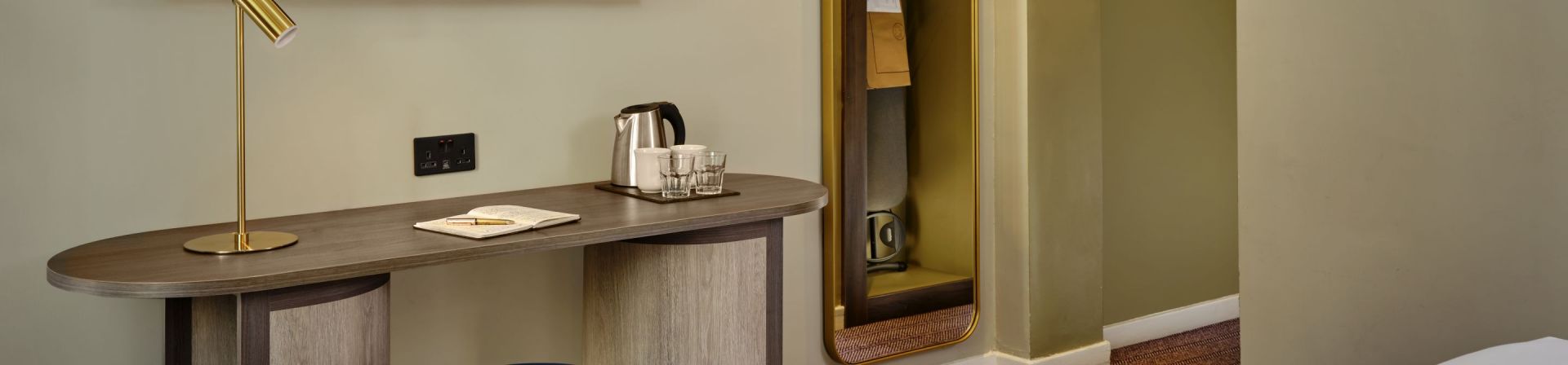 Classic Room, 1 Queen Bed