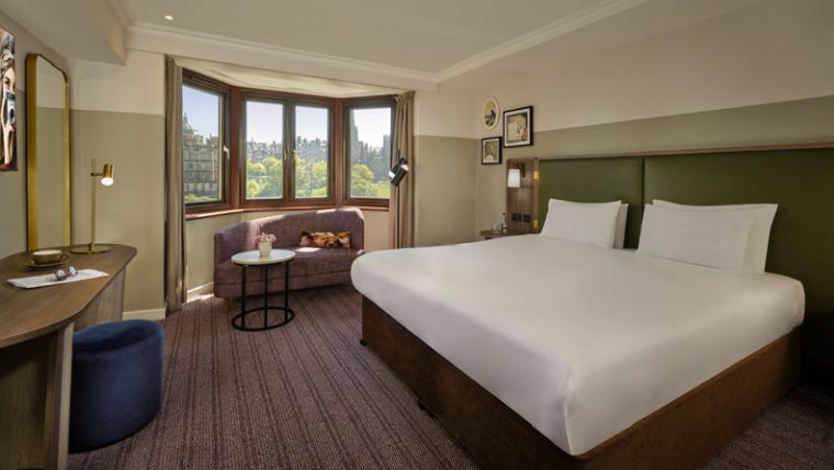 Superior Room Castle View 1 King Size Bed Thumbnail