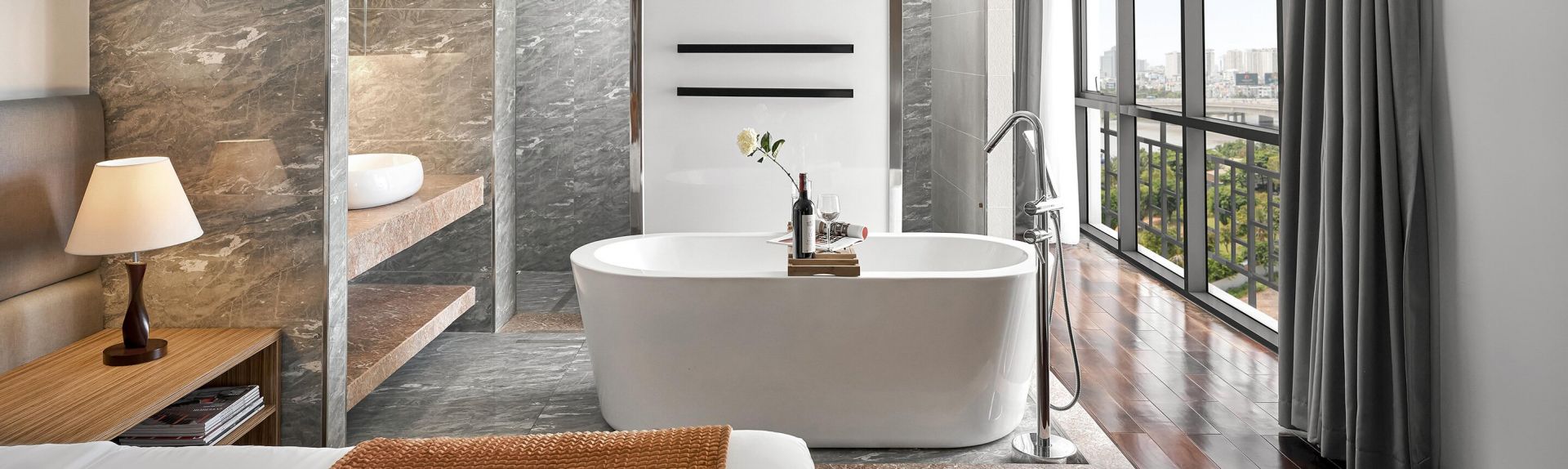 Oakwood Hotel Apartments Saigon Awards Banner Desktop