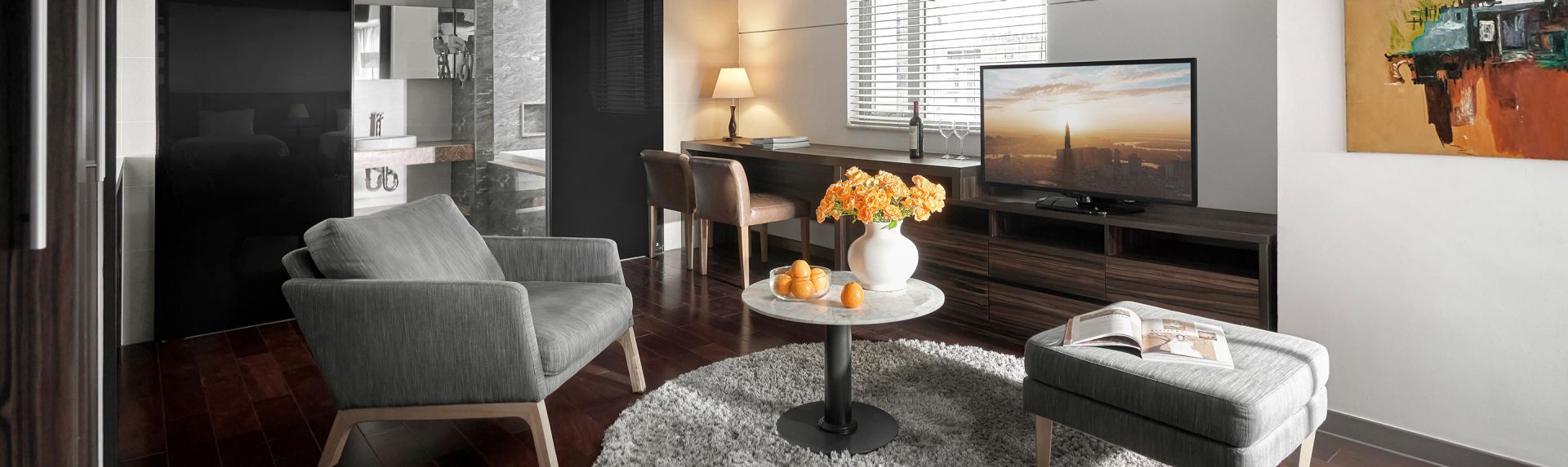 Oakwood Hotel Apartments Saigon Studio Deluxe Twin Banner Desktop