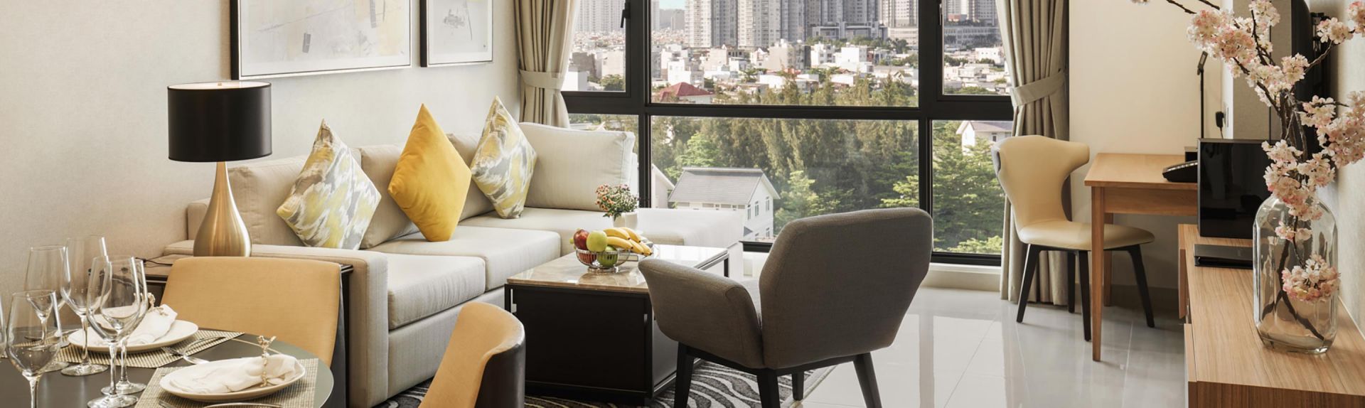 西贡奥克伍德华庭酒店公寓三居室豪华公寓