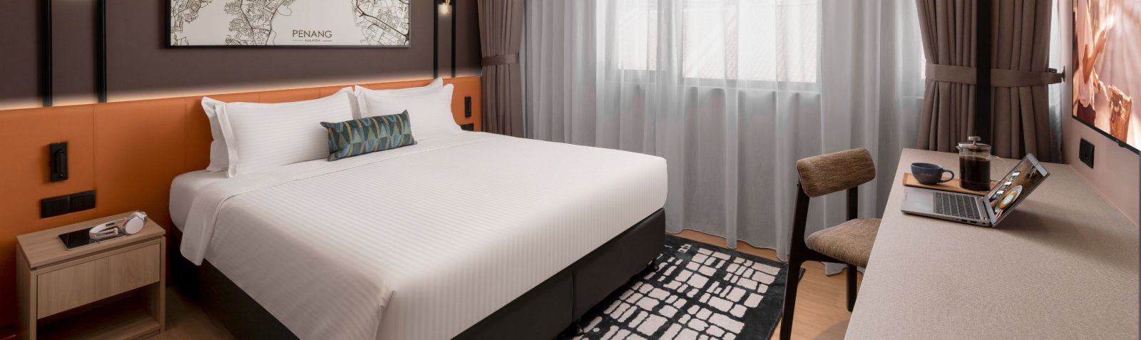 Deluxe Room King