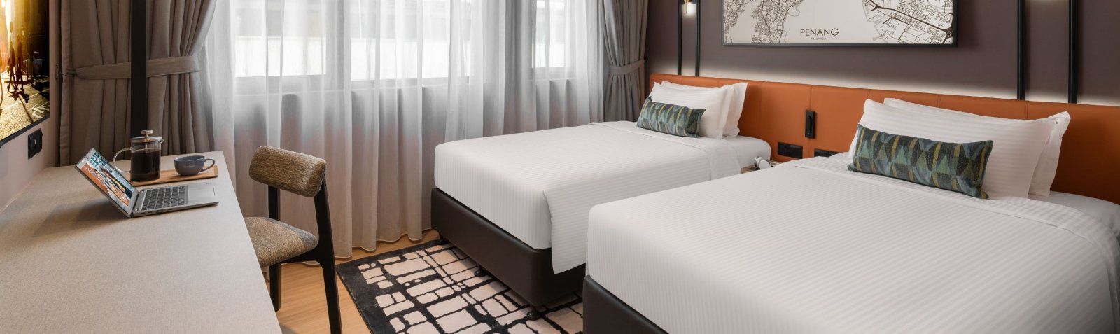 Deluxe Room Twin