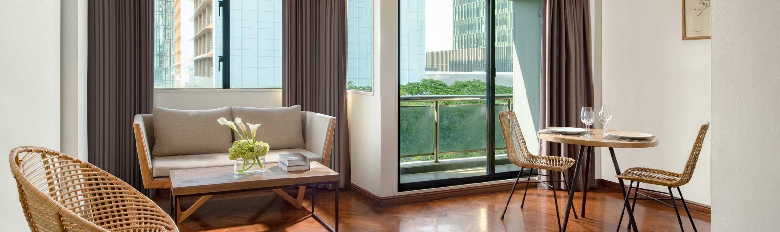 Oakwood Suites Kuningan Jakarta横幅单间行政套房